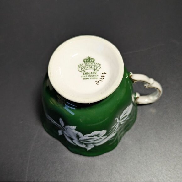 Aynsley Green White Bone China Floral Teacup Gold Trim Vintage - Picture 13 of 13